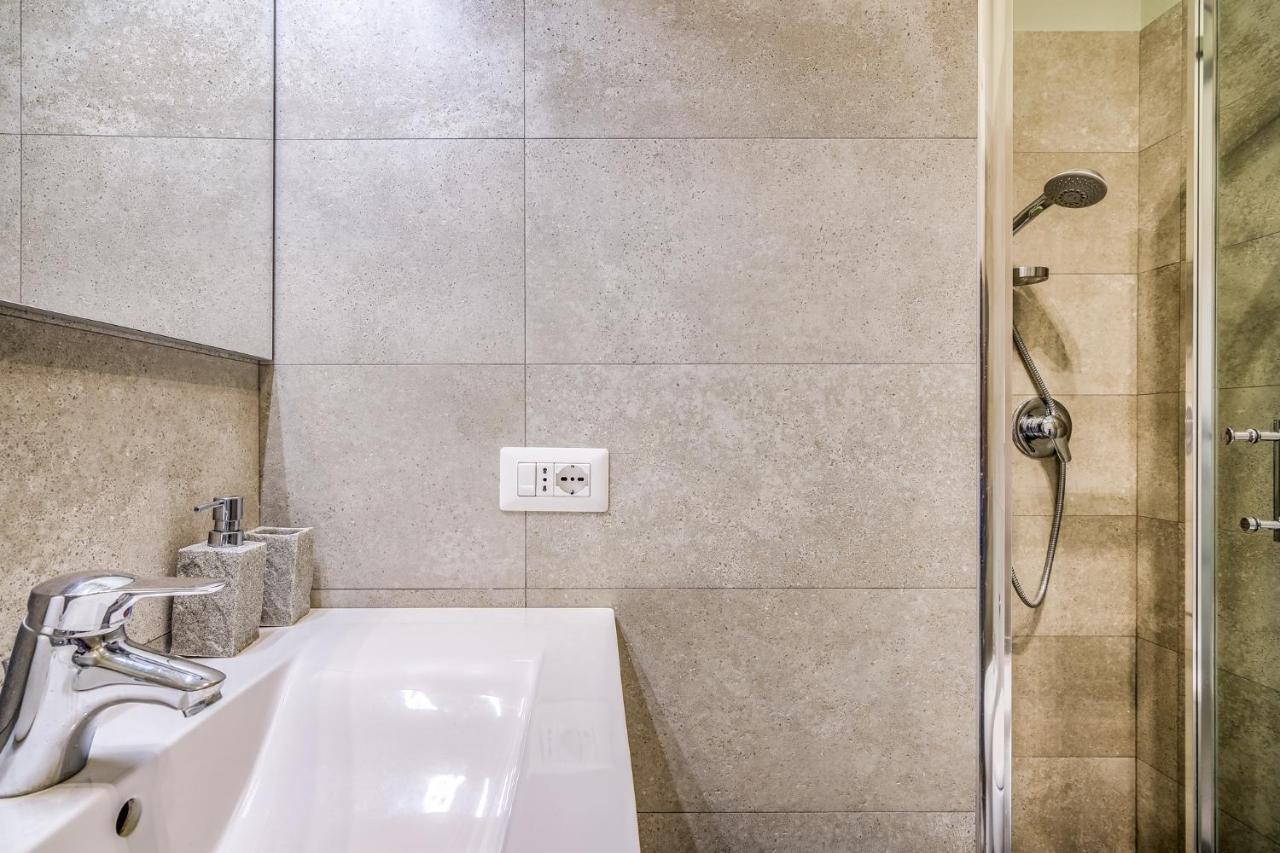 Mora Apartment Milan Exterior photo
